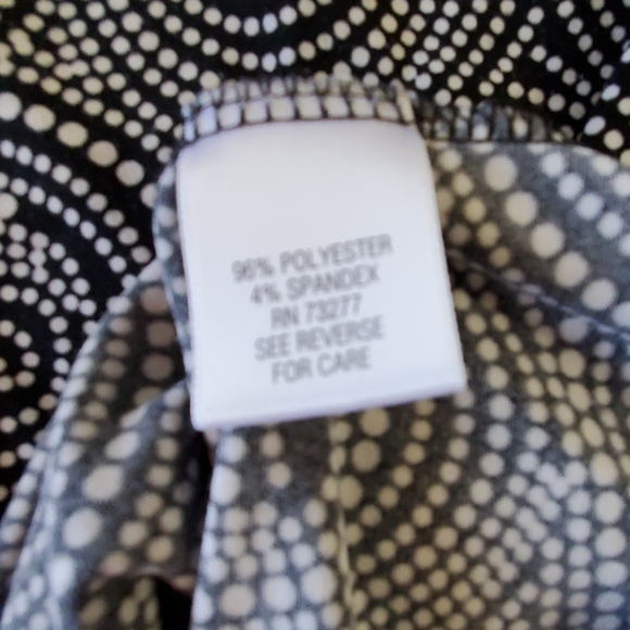 Black and white Abstract print short sleeve top med/lg - Picture 4 of 6